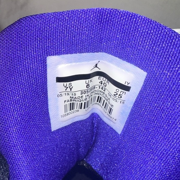 JORDAN 8 RETRO THREE PEAT (GS) - Picture 6 of 6